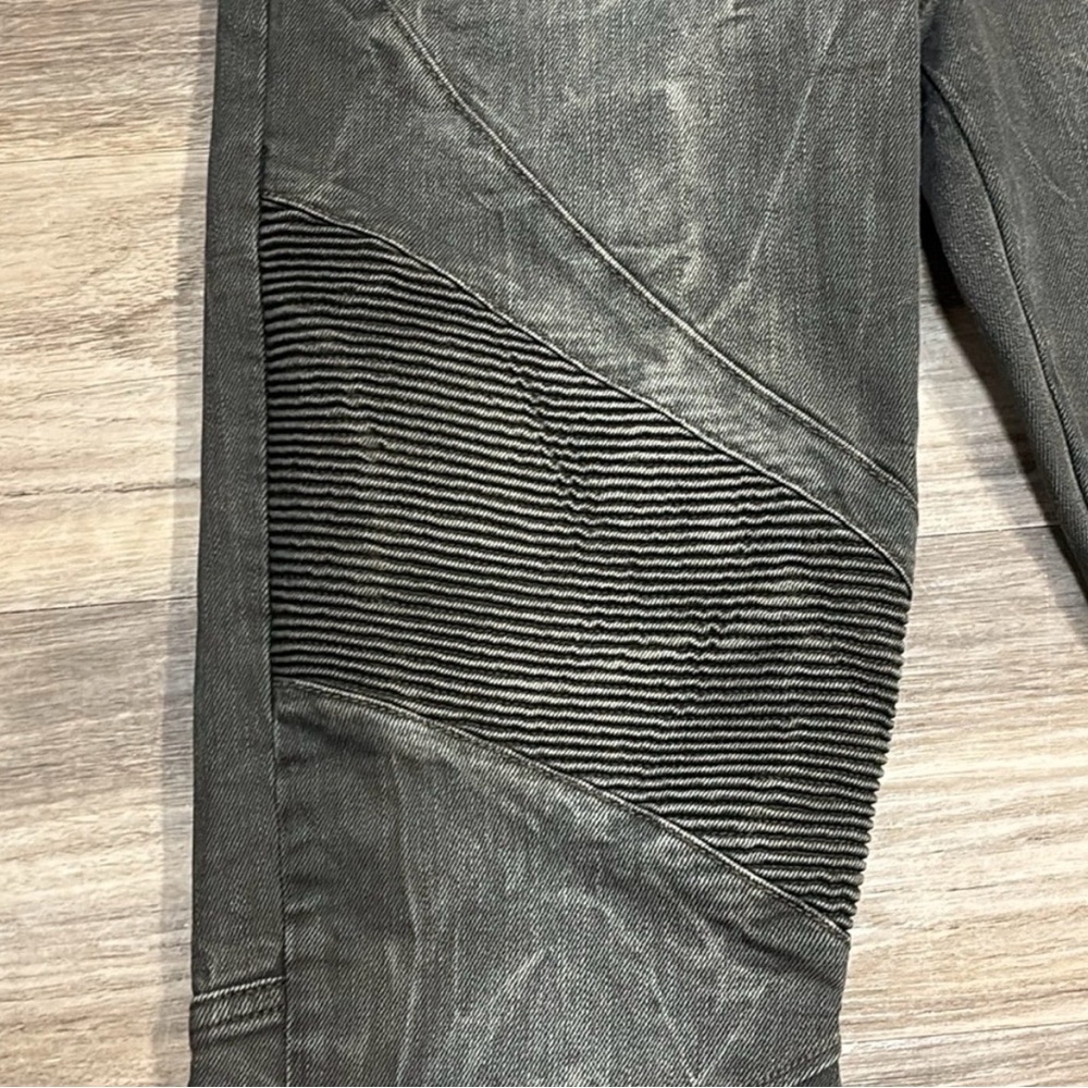 We The Free NWT Vector Moto Mid Rise Flare Jeans- Size 26 - Picture 6 of 7